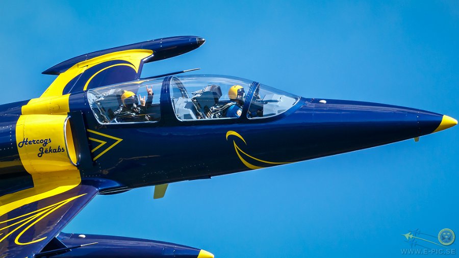 PEL-Baltic-Bees-Jet-Team,-Aero-L-39C-Albatros-Dala-Järna-2015301-scr-2.jpg - Dala-Järna 2015