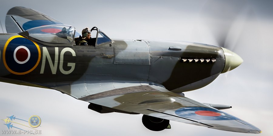 PEL-Supermarine-361-Spitfire-LF16E-Dala-Järna-2015-019-scr.jpg - Dala-Järna 2015